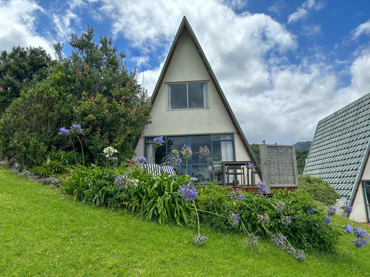 Pohutukawa Coastal Chalets Coromandel Экстерьер фото