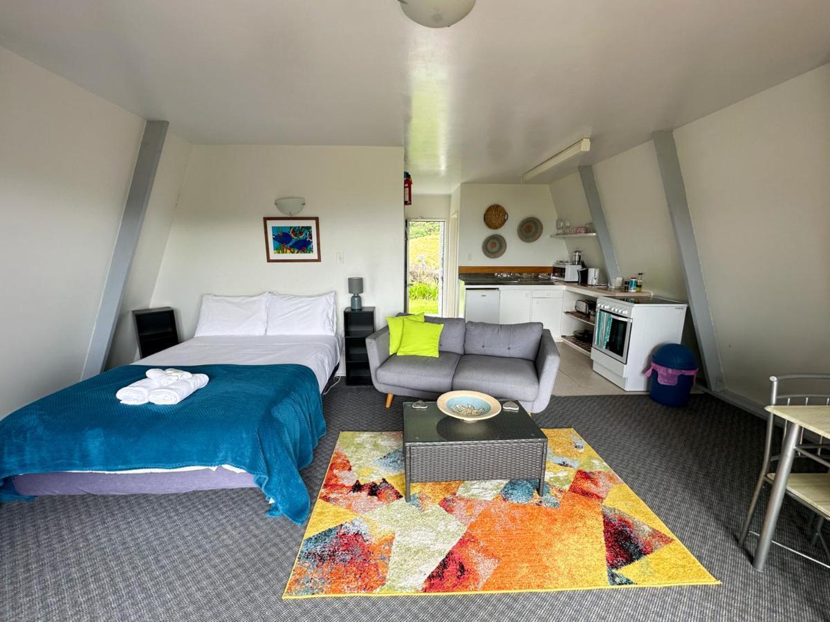 Pohutukawa Coastal Chalets Coromandel Экстерьер фото