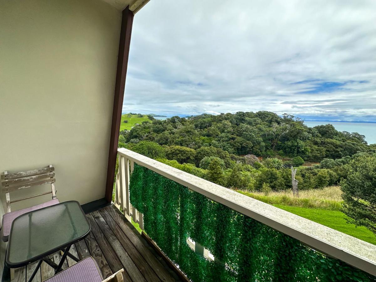 Pohutukawa Coastal Chalets Coromandel Экстерьер фото