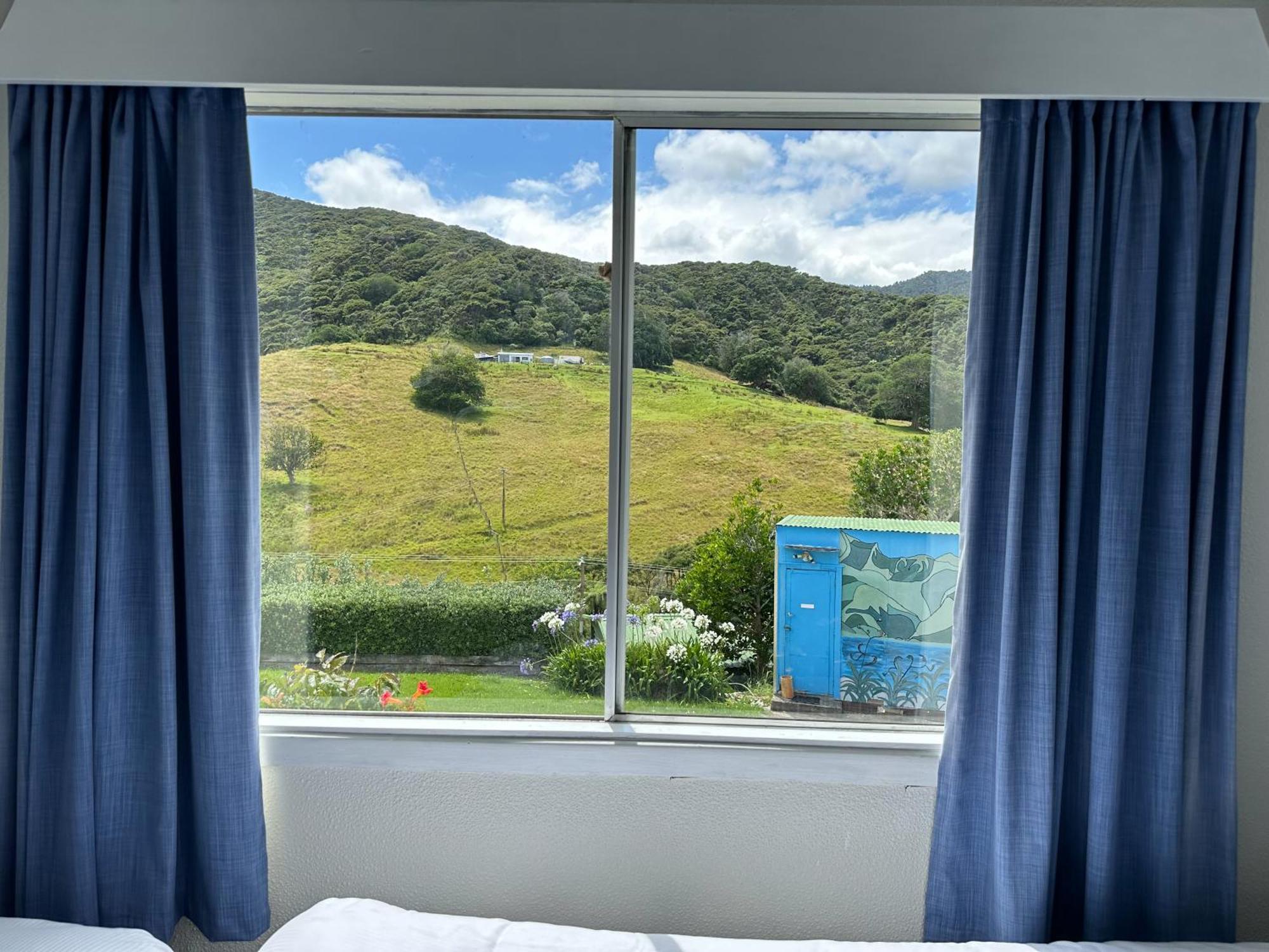 Pohutukawa Coastal Chalets Coromandel Номер фото