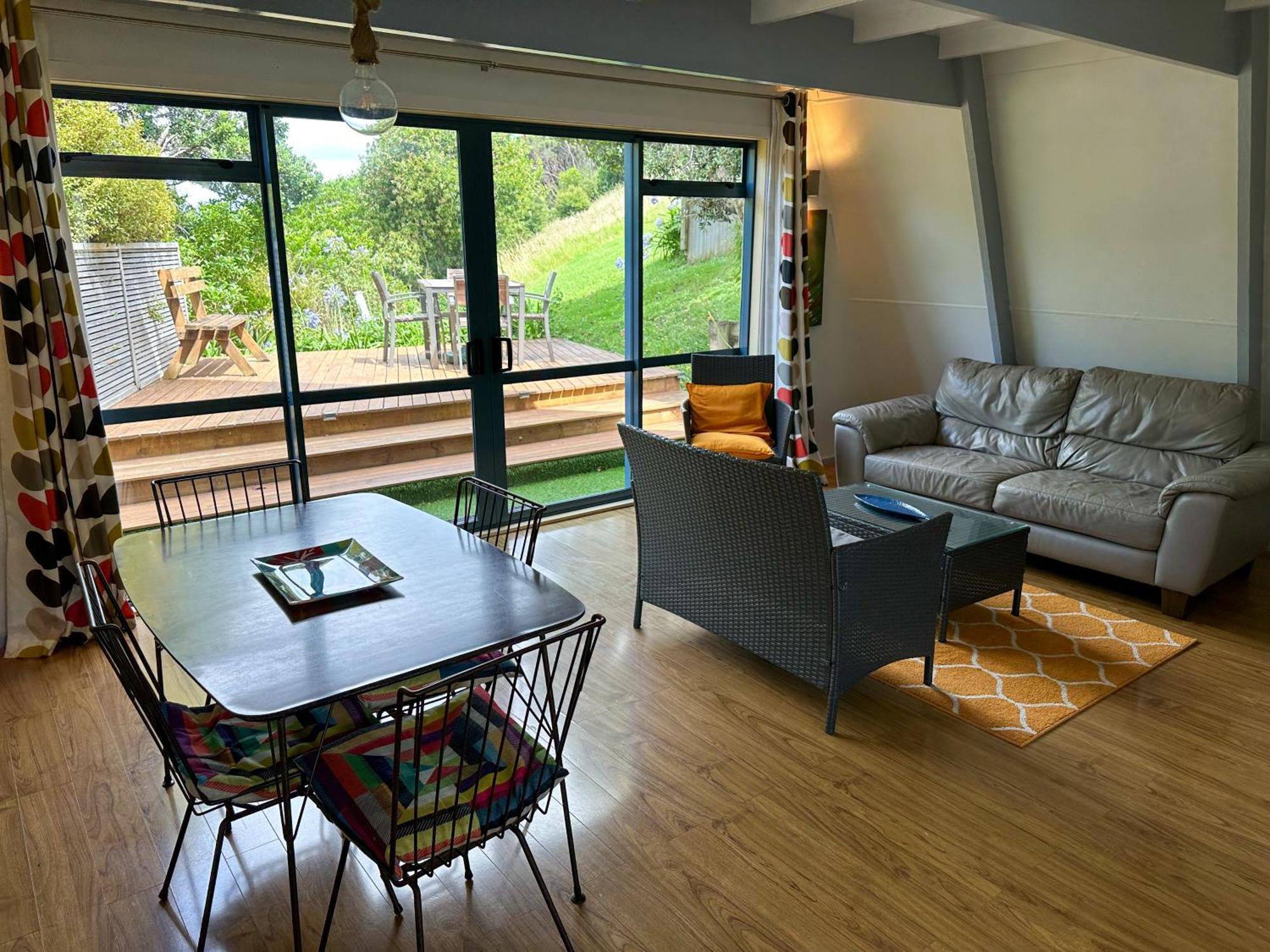 Pohutukawa Coastal Chalets Coromandel Номер фото